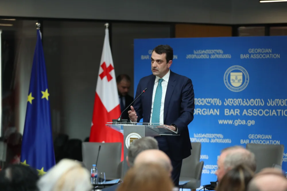 საქართველოს ადვოკატთა ასოციაციისა და ინგლისისა და უელსის სამართლის საზოგადოების თანამშრომლობის ფარგლებში ადვოკატთა ასოციაციამ ინგლისური სამართლის ფორუმს უმასპინძლა