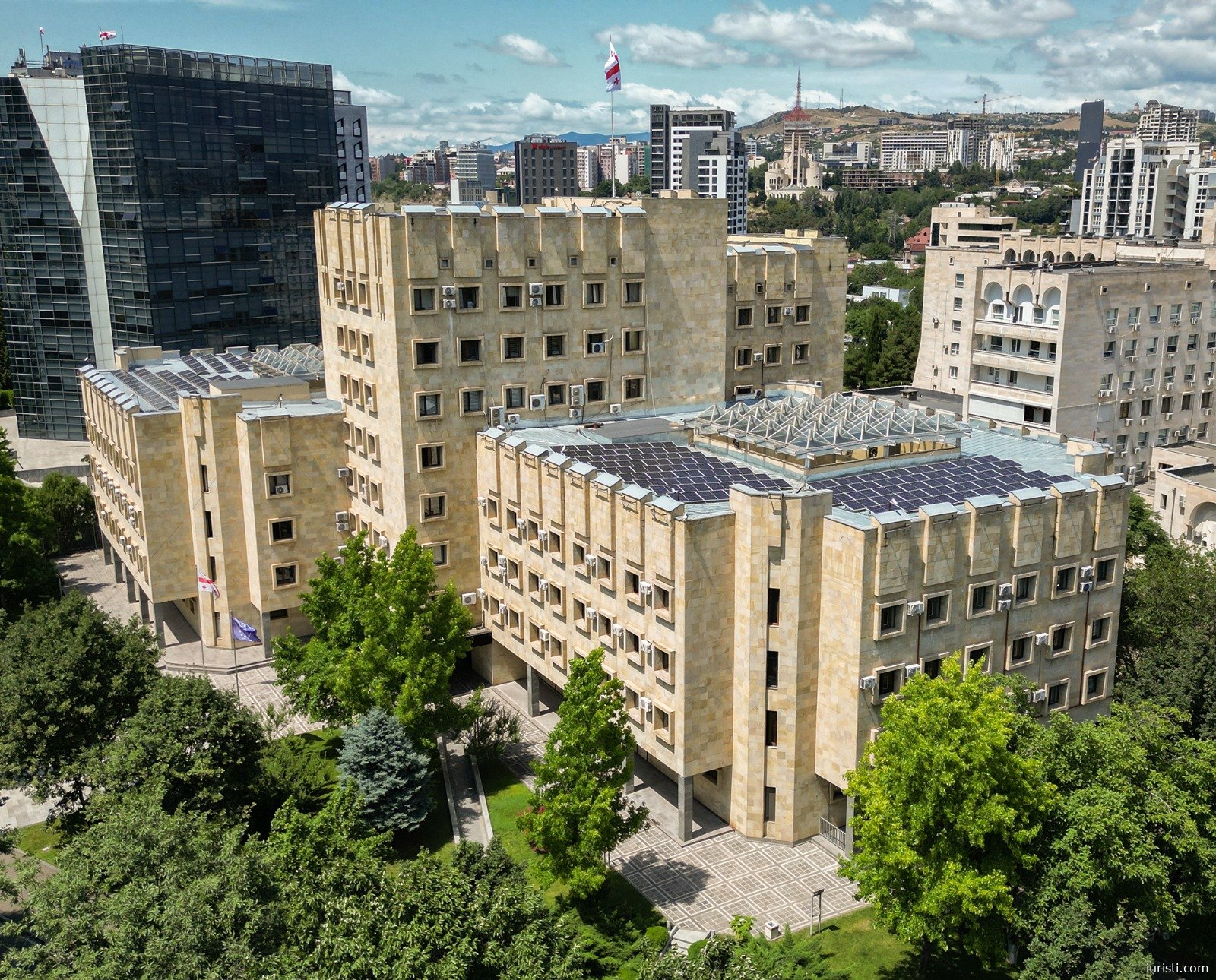 საქართველოს პროკურატურაში მიმდინარე გამოძიების ფარგლებში, ცალკეული არასამთავრობო ორგანიზაციების საბანკო ანგარიშებზე ყადაღების დადების თაობაზე